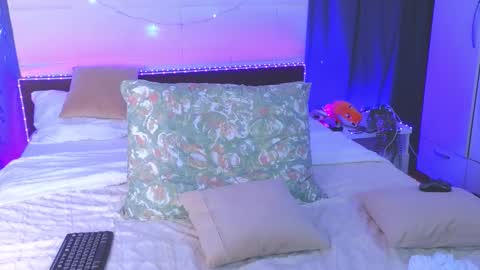 Madison online show from March 8, 2:04 am