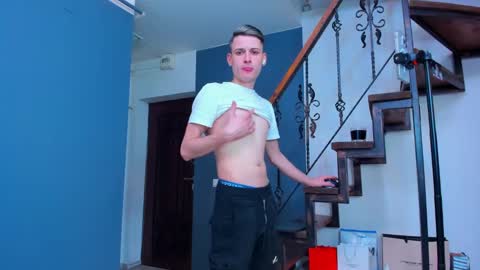 STAS online show from February 13, 2:45 am