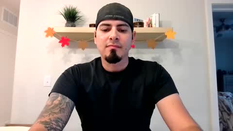 Snapshot of stayandplay23 chatting on October 7, 9:41 pm stayandplay23 online show from October 7, 9:41 pm