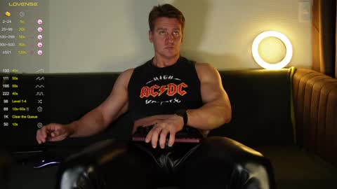 Steeve online show from December 16, 2:25 am