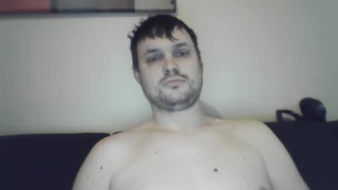 stefke1990 online show from December 19, 8:13 am