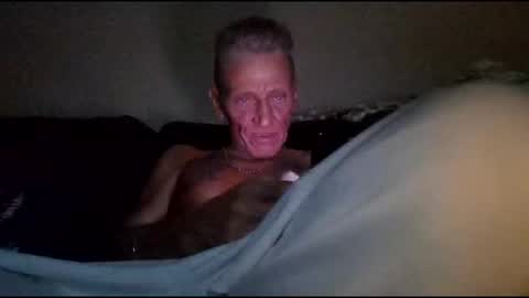 stefy1037 online show from April 15, 7:52 am