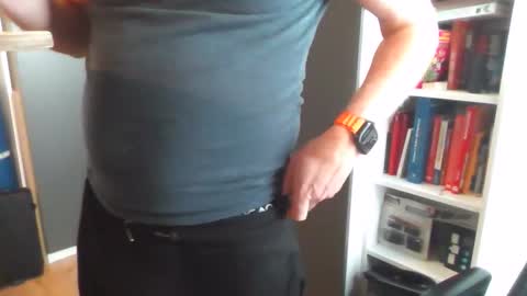 steiferpimmel online show from January 13, 11:58 am