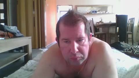 steki038434 online show from April 12, 9:44 am