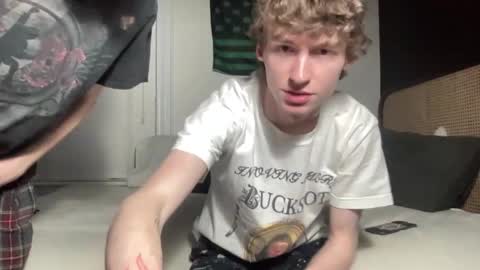 stepbros_try_stuff online show from January 16, 4:38 am