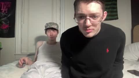 stepbros_try_stuff online show from January 17, 3:12 am