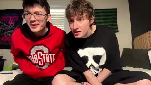 stepbros_try_stuff online show from January 14, 6:17 pm