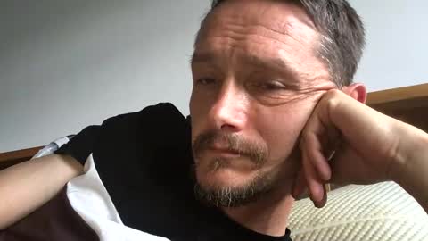 Steve online show from February 15, 2:05 am