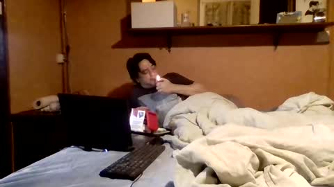 Snapshot of stevefromfrance chatting on February 12, 11:18 am stevefromfrance online show from February 12, 11:18 am