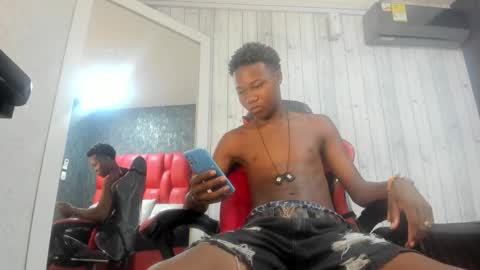 S T E V E N online show from March 5, 4:31 am