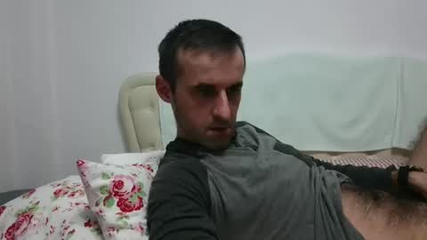 Snapshot of stevenpit chatting on December 27, 8:39 pm stevenpit online show from December 27, 8:39 pm