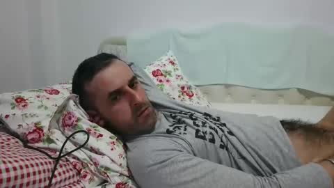 Snapshot of stevenpit chatting on February 11, 8:10 pm stevenpit online show from February 11, 8:10 pm
