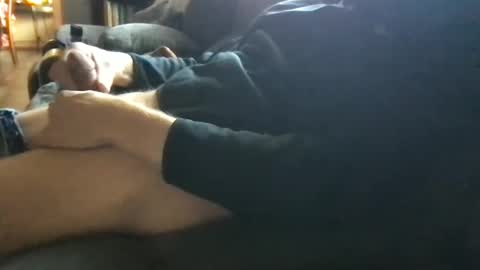 steveoh90210 online show from December 6, 7:01 pm