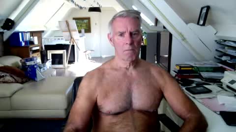 stevetwo online show from July 28, 8:44 am