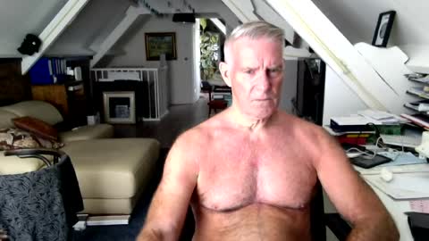 stevetwo online show from July 2, 12:11 pm