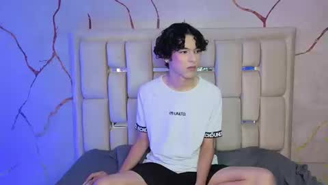 Sthepano  online show from March 25, 4:27 am