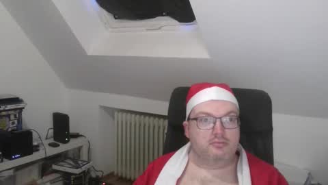 Oliver online show from December 4, 7:04 am