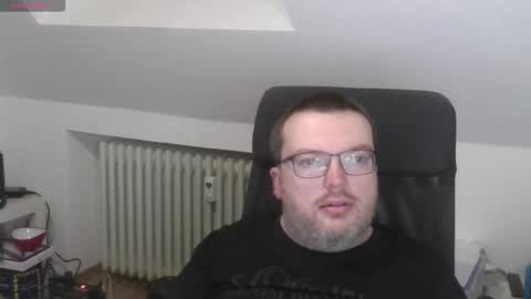 Oliver online show from November 22, 7:35 pm