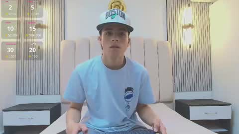 stiven_cooper2 online show from June 19, 12:32 pm