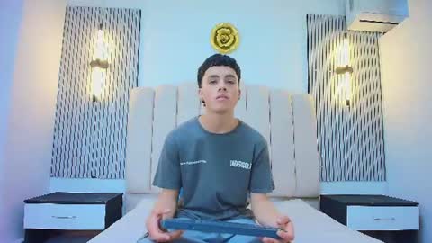 stiven_cooper2 online show from June 24, 12:41 pm