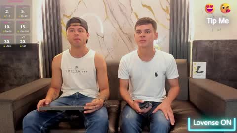 friends online show from March 27, 4:27 am