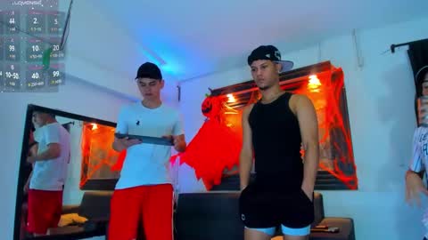 friends online show from November 1, 5:11 am