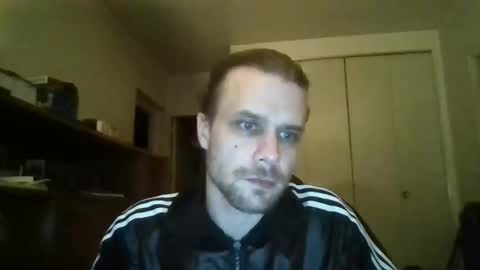 stockingsnfeet online show from March 16, 3:24 am