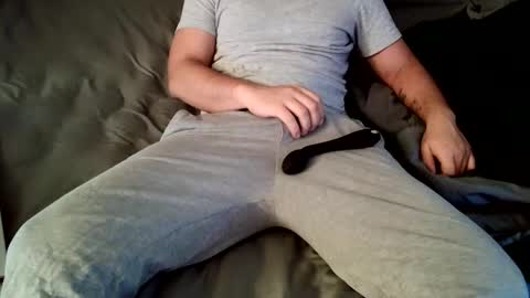 stonedandlovingit online show from November 3, 5:37 pm