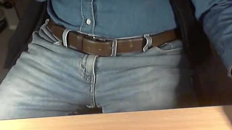 Dave online show from December 2, 8:34 pm