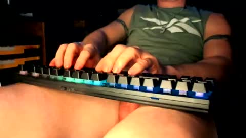 Str8 online show from November 25, 9:22 am