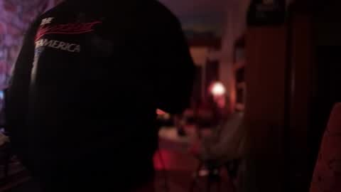 Cowboy Zuhly online show from November 1, 9:13 am