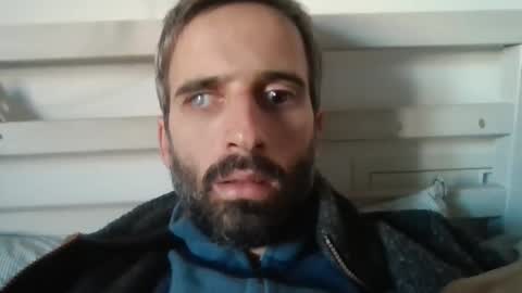 stroke1 online show from December 11, 8:38 am