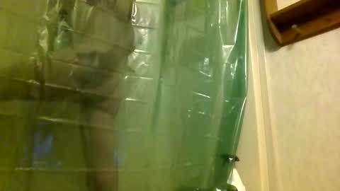 strokesforyou_ online show from November 29, 3:19 am