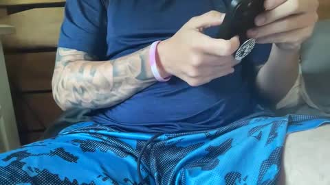 stroking33again online show from September 30, 2:31 pm