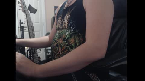 studbeltbro online show from January 7, 11:45 pm