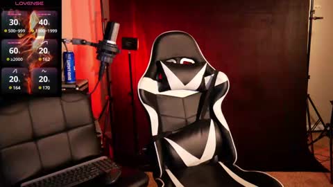 Ryan Long online show from December 31, 1:57 am