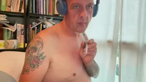 Submissed online show from July 19, 12:16 am