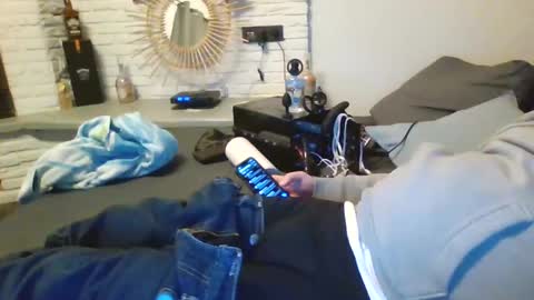 submissivguy online show from February 10, 9:25 pm