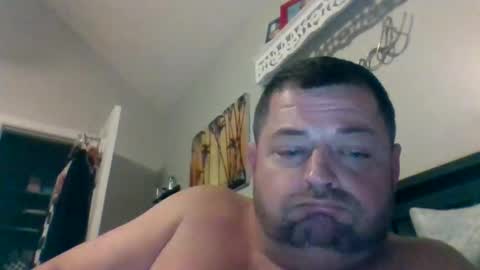 suckurclit40 online show from December 4, 3:13 am