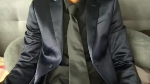 suitfetishez online show from February 10, 8:35 pm