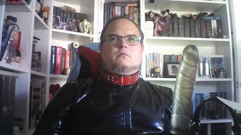 Sumisolatex online show from October 10, 1:27 pm