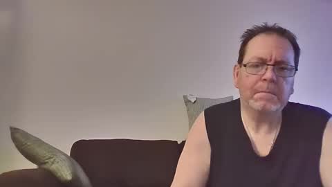 Sunspotbaby online show from December 3, 2:23 am