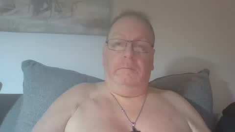 Sunspotbaby online show from November 7, 5:11 am