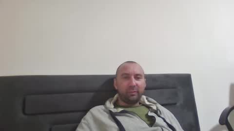 Snapshot of super42835015 chatting on October 1, 4:11 pm super42835015 online show from October 1, 4:11 pm