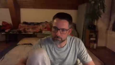 supersquirrel81 online show from January 13, 6:56 pm