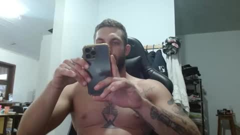 Snapshot of surfdog95 chatting on February 27, 9:04 pm surfdog95 online show from February 27, 9:04 pm