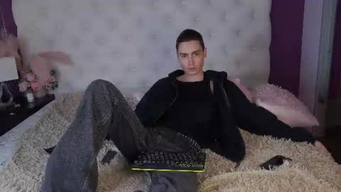 swag_owner online show from June 12, 2:54 am