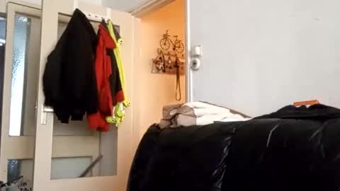 sweaterboy666 online show from October 28, 11:23 am