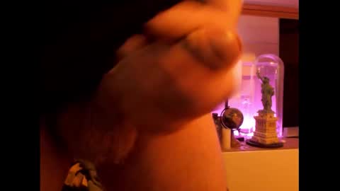 Snapshot of sweet_potato2 chatting on September 17, 5:25 pm Sweet potato2 online show from September 17, 5:25 pm