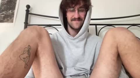 Terence online show from October 24, 3:36 pm